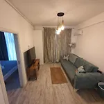 Kona's Navodari